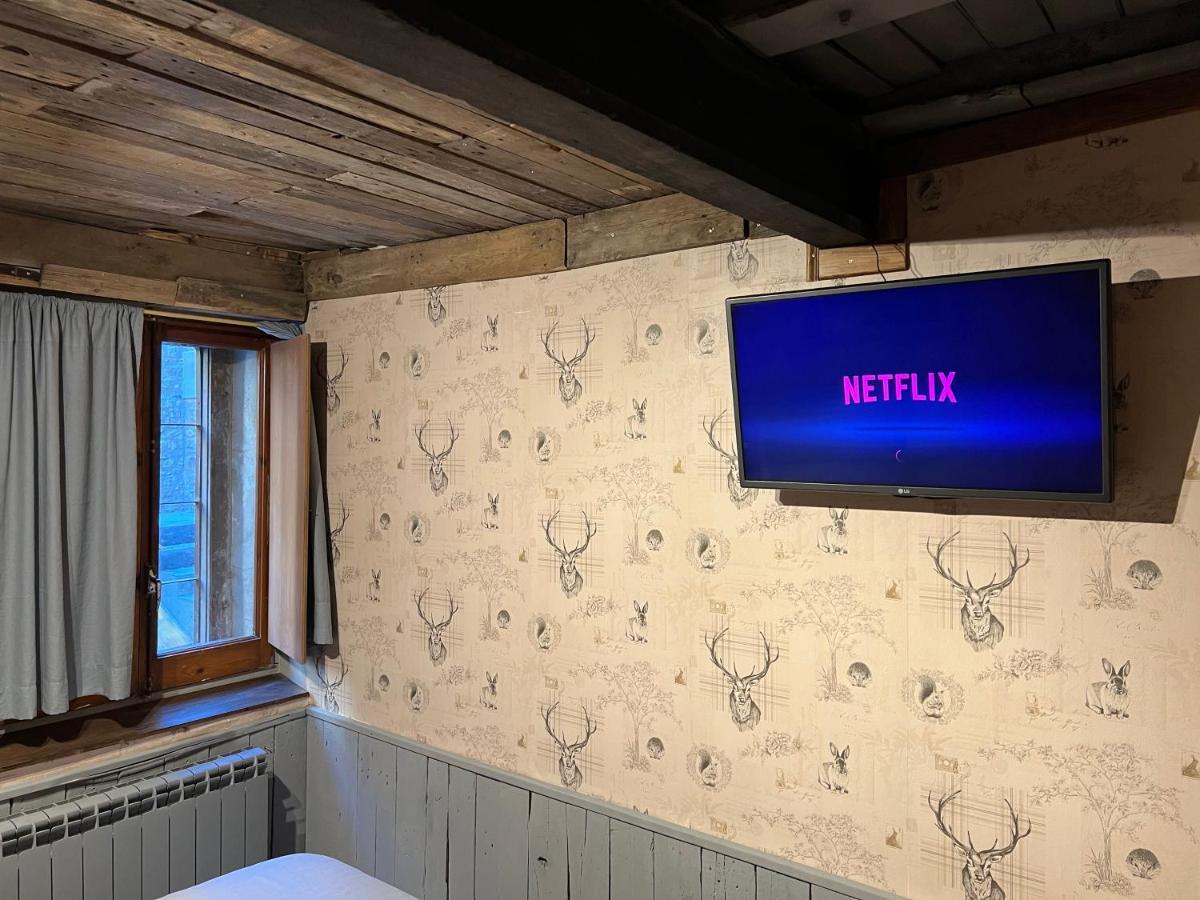 Cabane Du Cerf Льивия Экстерьер фото