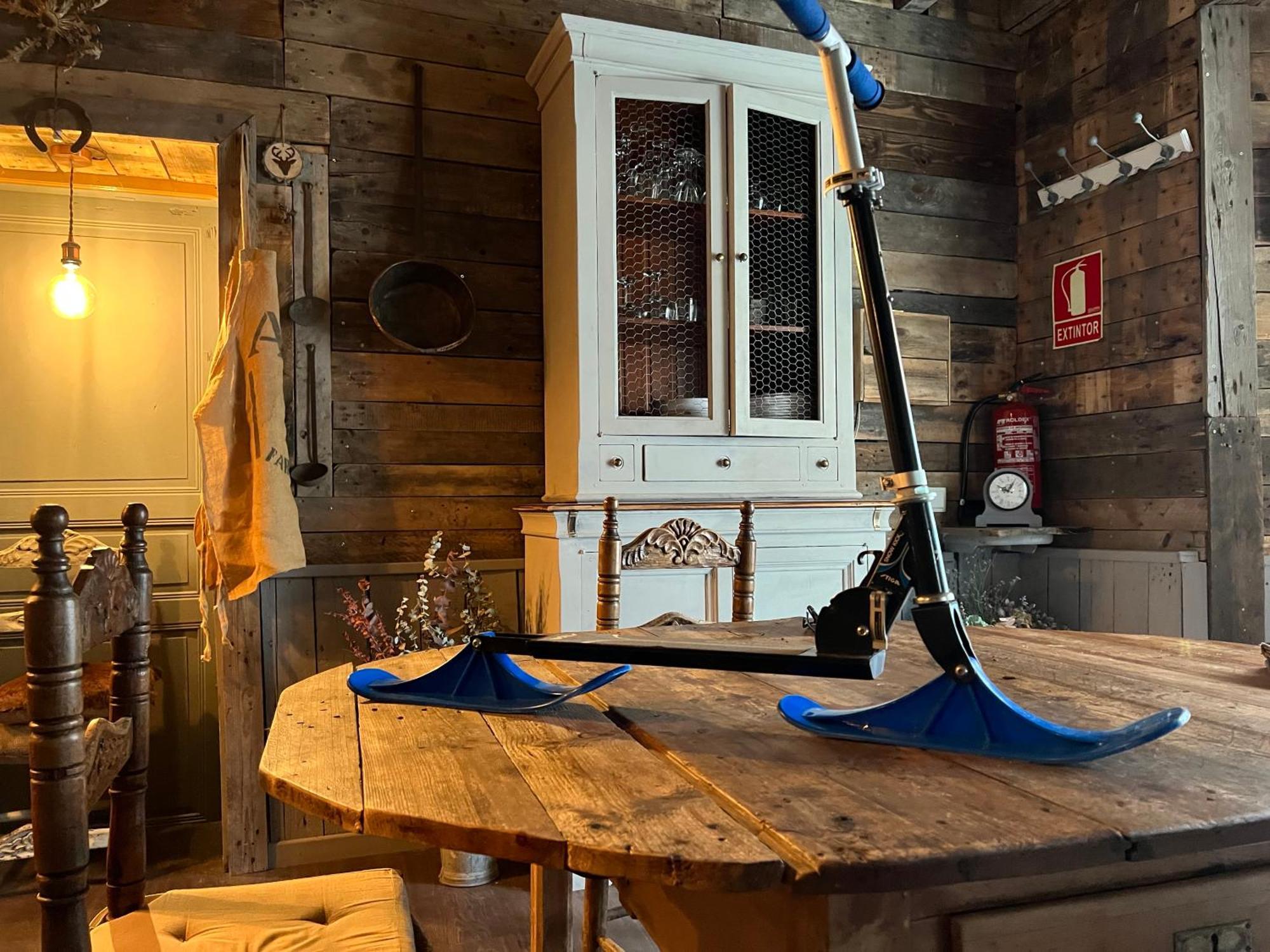 Cabane Du Cerf Льивия Экстерьер фото