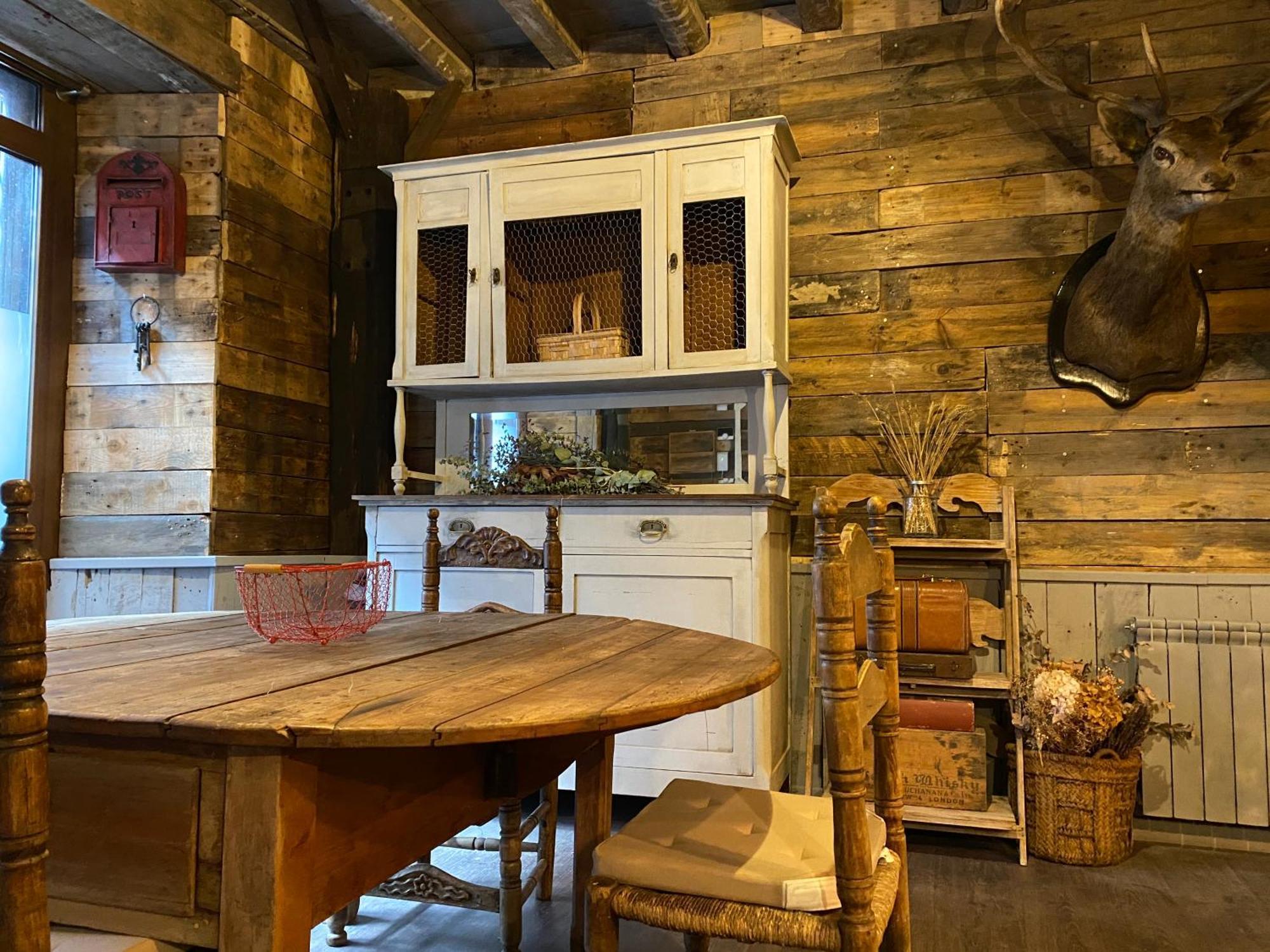 Cabane Du Cerf Льивия Экстерьер фото